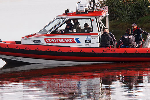 Bay Rescue SunLive - Late night water rescue - The Bay's News First