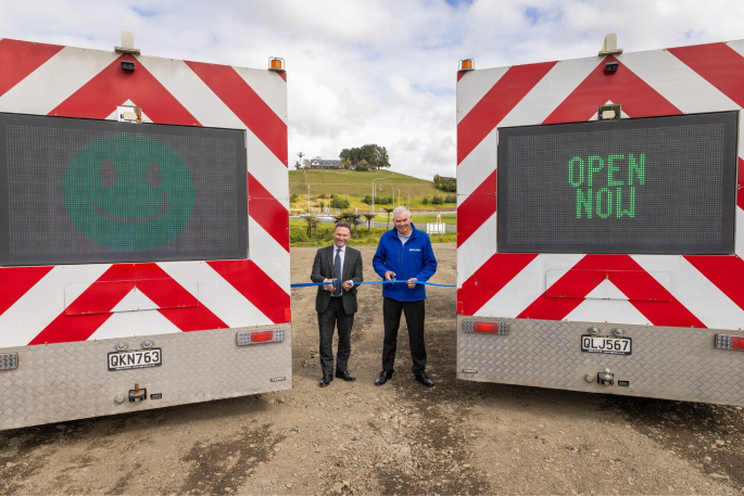 SunLive - Roundabout opens at former 'risk' intersection - The Bay's News First